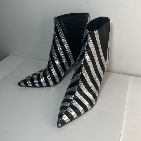 Saint Laurent Python Boots - Picture 7 of 12